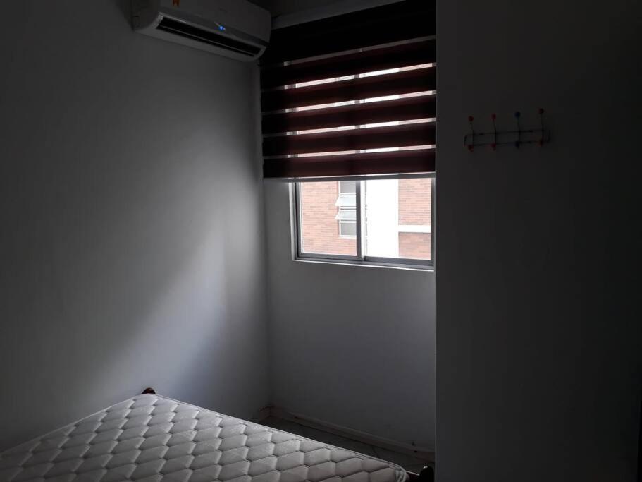 Na Avenida Atlantica Apartamento *